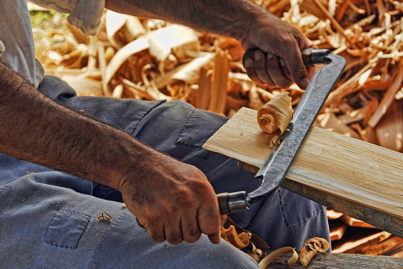 wood-working-2385634_1280